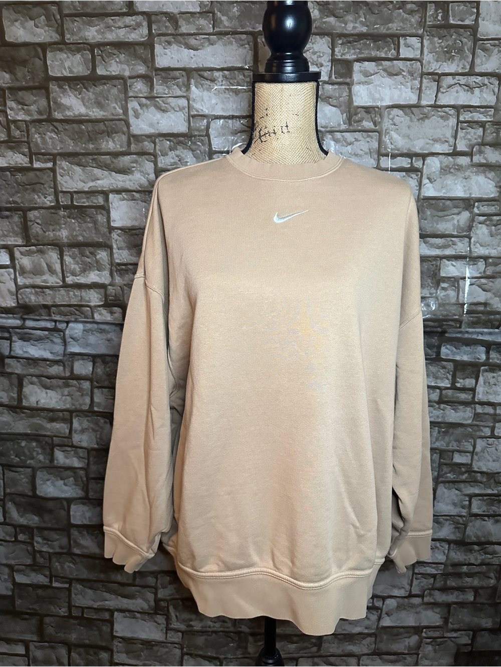 Nike Women’s Crewneck Sweatshirt in Beige Oversized